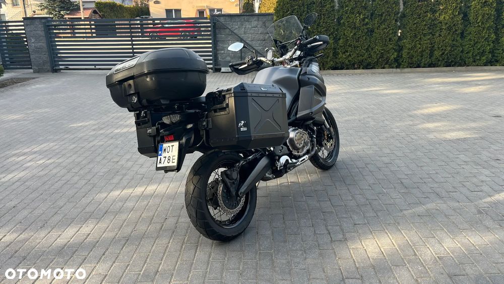 Yamaha Super Tenere - 4