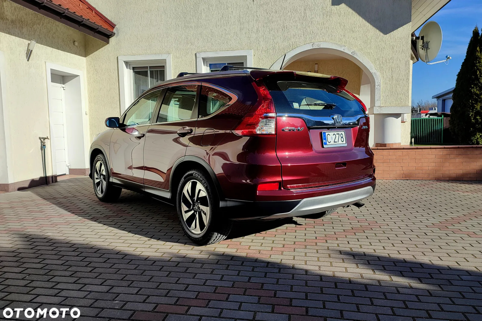 Honda CR-V 2.0i-VTEC 4WD Automatik Executive - 8
