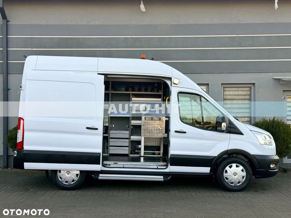 Ford Transit - 12