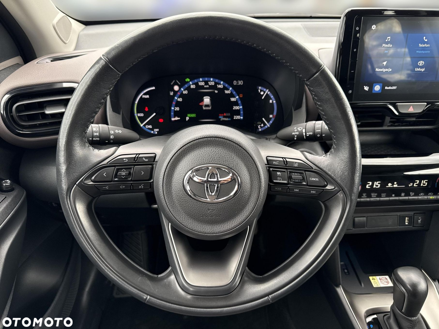 Toyota Yaris Cross Hybrid 1.5 Executive - 12