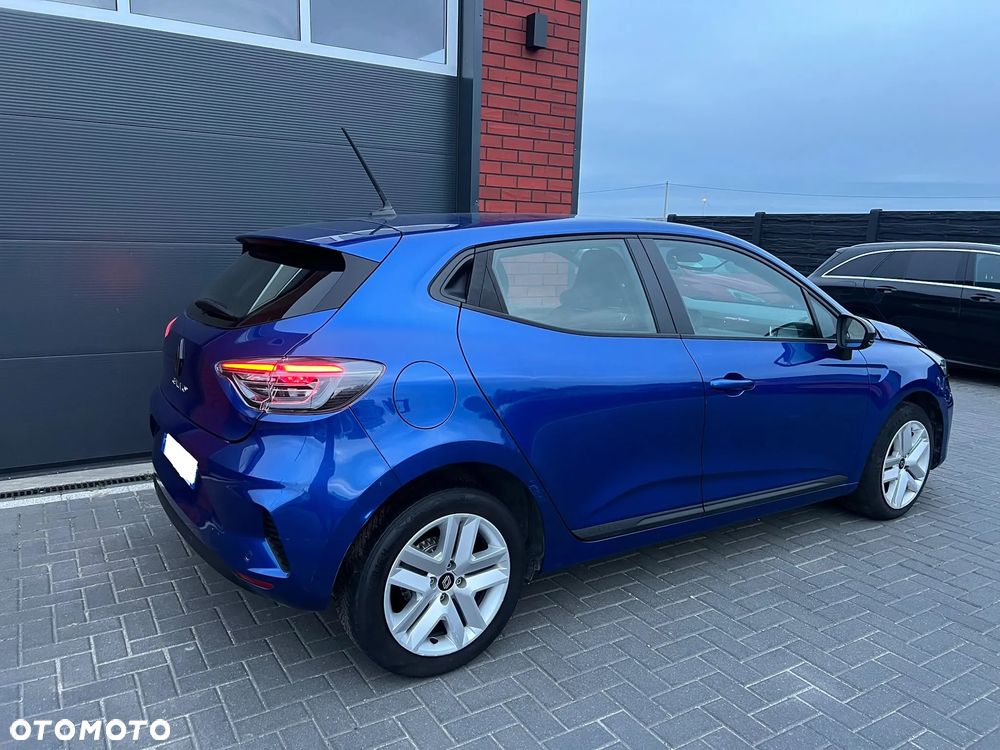 Renault Clio 2024 photo 2
