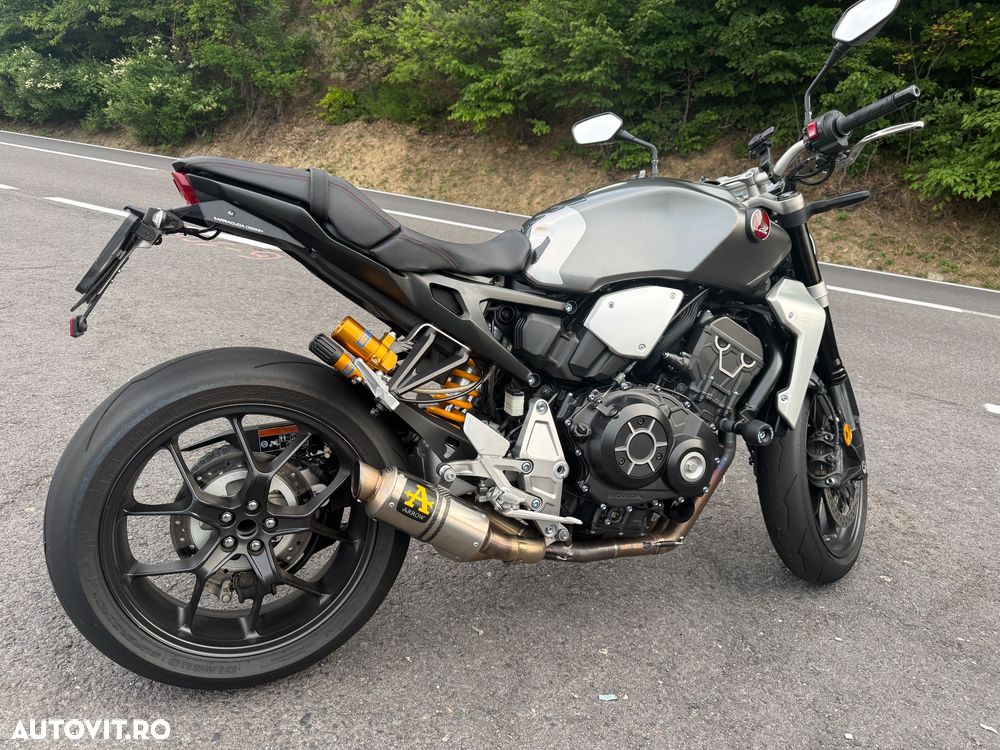 Honda CB 1000R - 12