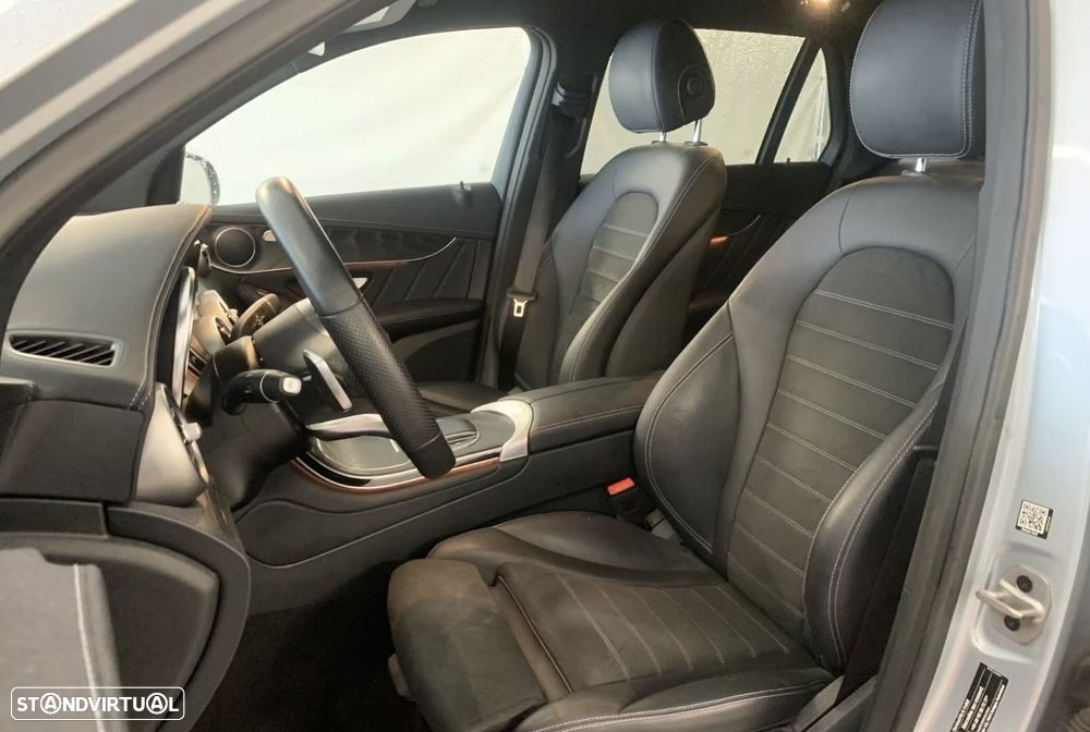 Mercedes-Benz GLC 300 de 4Matic 9G-TRONIC AMG Line - 17