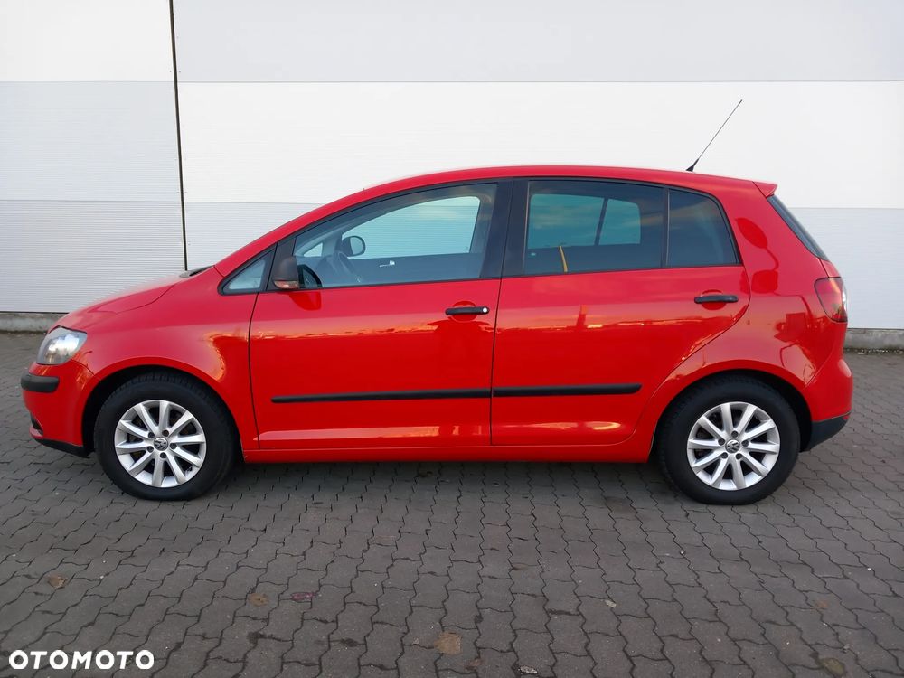 Volkswagen Golf Plus - 17