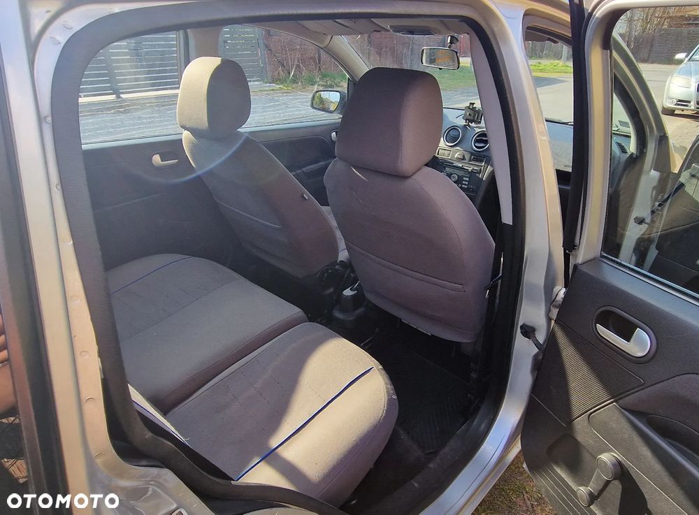 Ford Fusion 1.4 Trend - 9