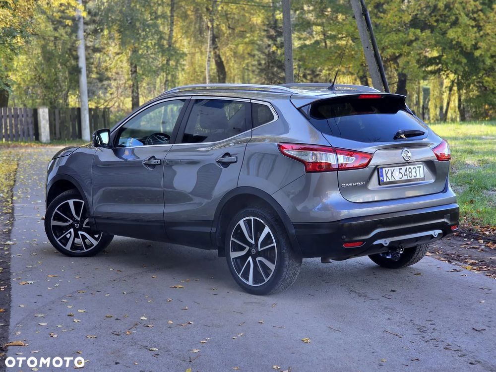 Nissan Qashqai 1.6 dCi TEKNA+ - 14