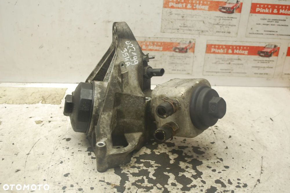 OBUDOWA POSTAWA FILTRA OLEJU 022199354A VW PHAETON 3.2 FSI TOUAREG AUDI - 2