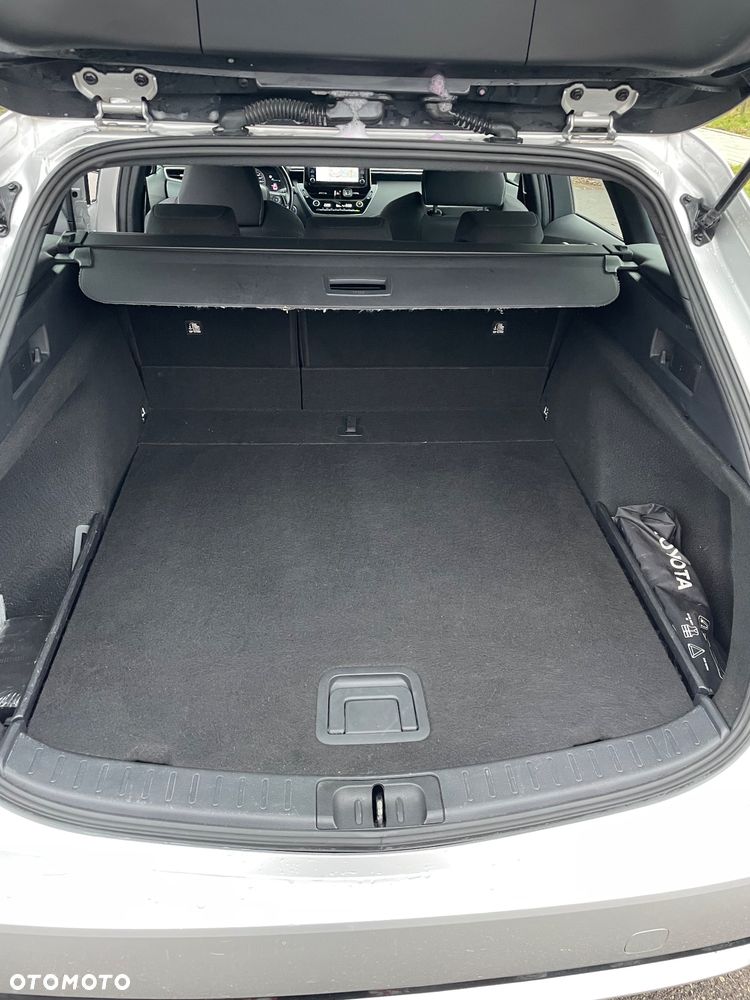 Toyota Corolla 1.8 Hybrid Comfort - 16