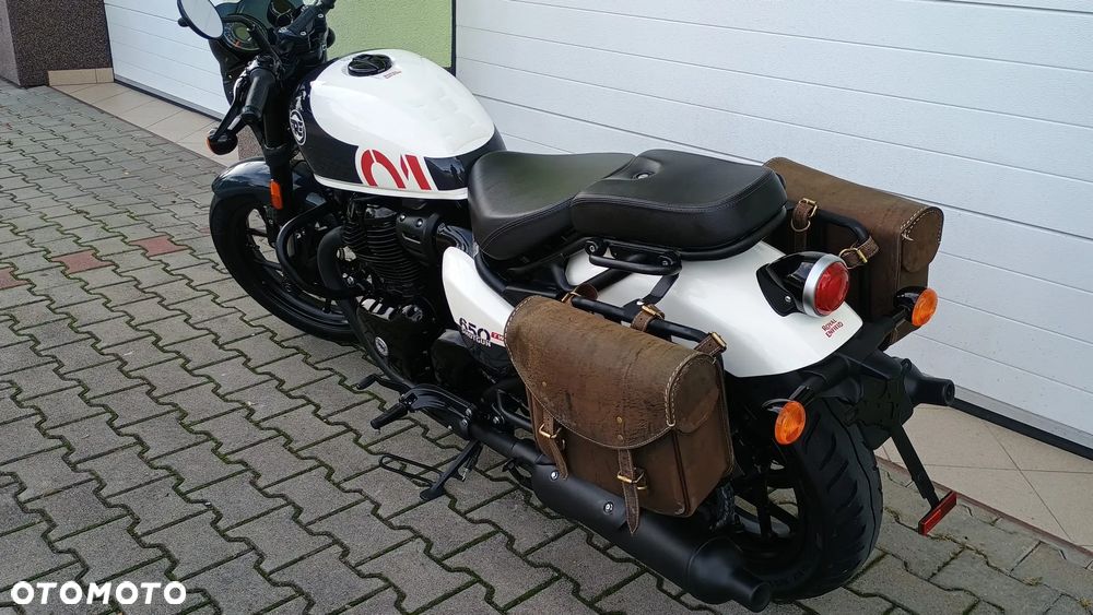 Royal Enfield Continental - 9