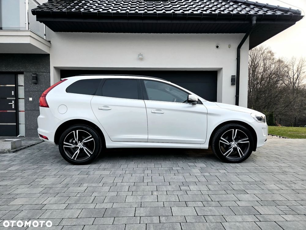 Volvo XC 60 D4 Geartronic Summum - 11
