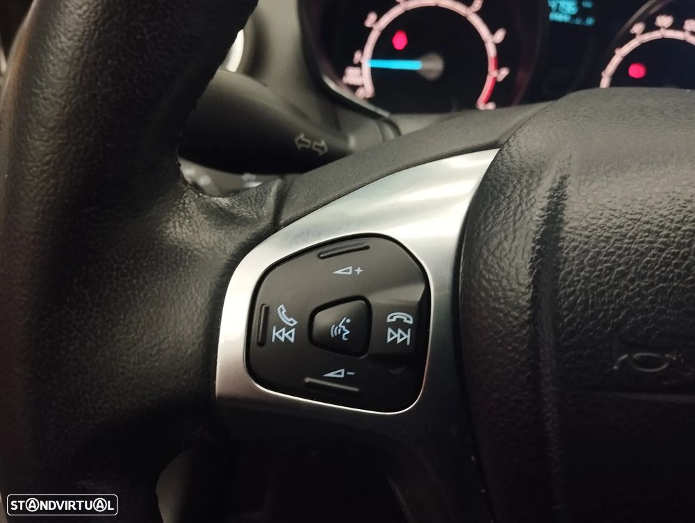 Ford Fiesta 1.0 Ti-VCT Trend - 17