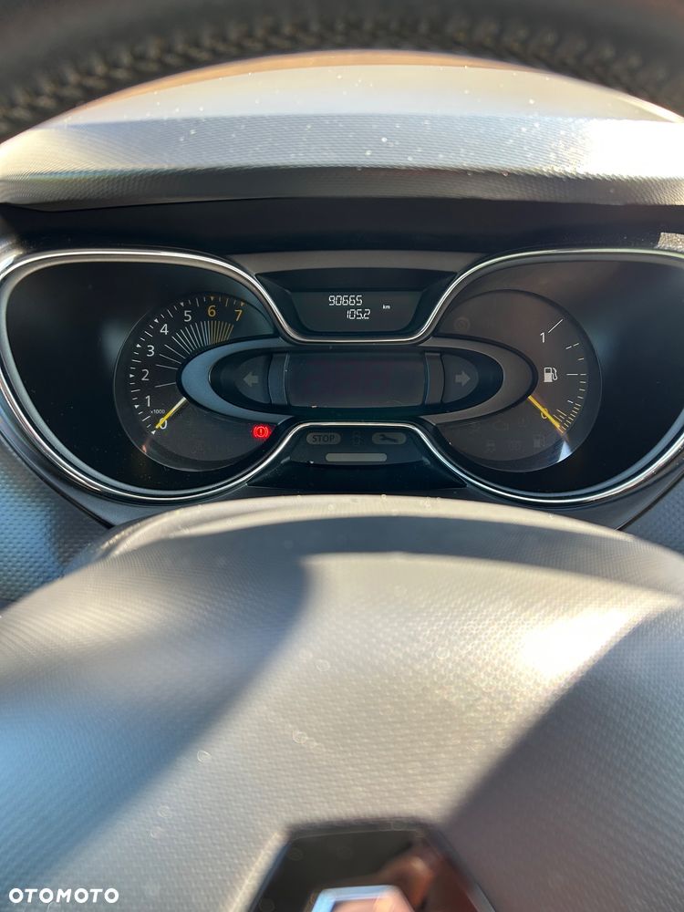 Renault Captur - 22
