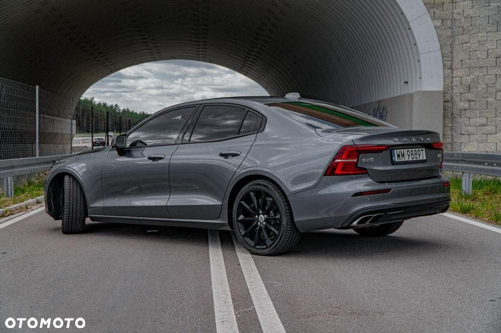 Volvo S60 - 16