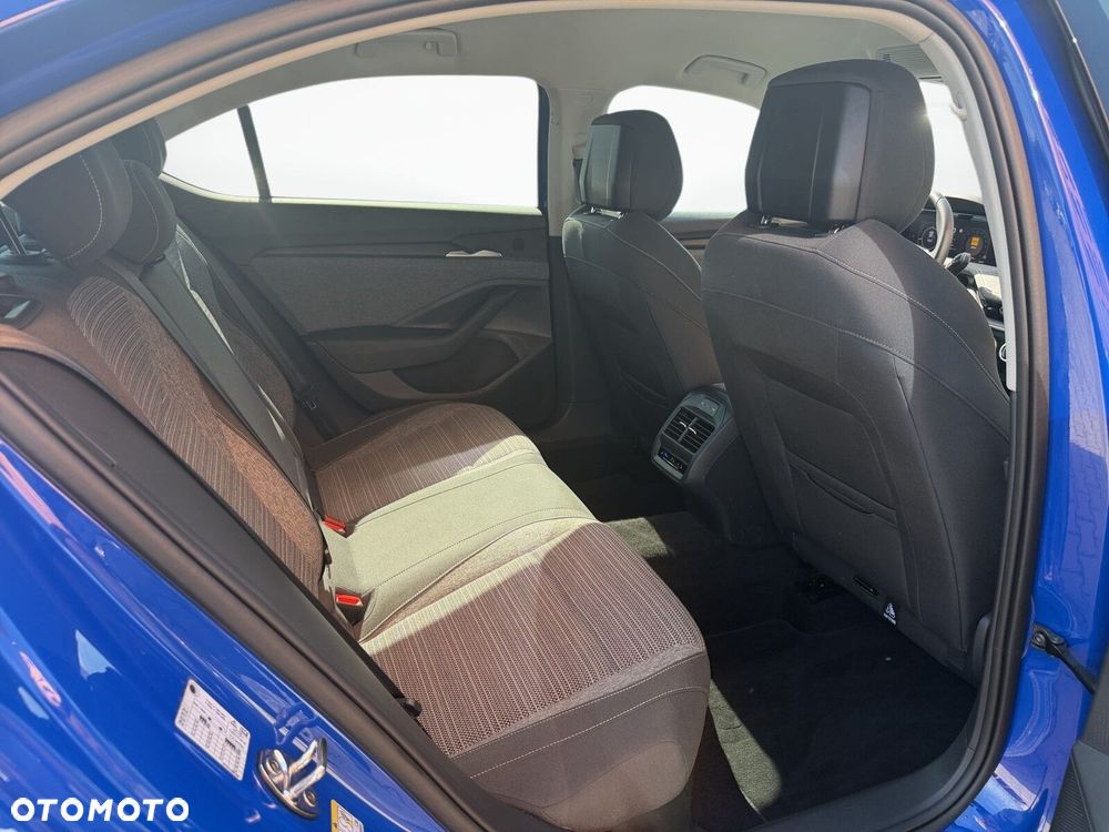 Skoda Superb 2.0 TDI SCR Selection DSG - 40