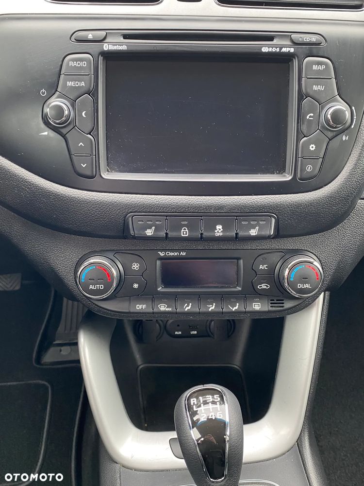 Kia Ceed 1.4 CVVT Dream Team Edition - 16