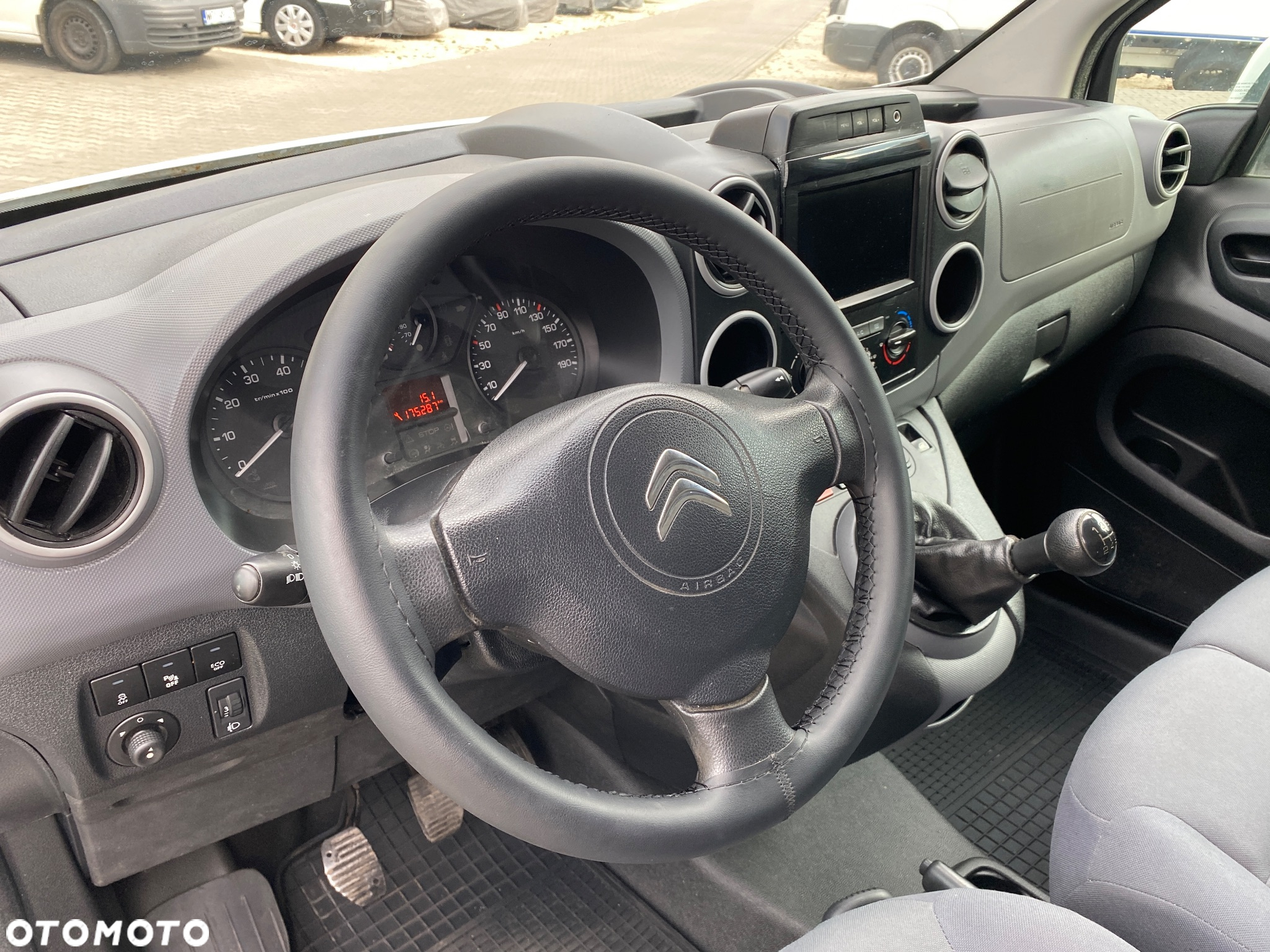 Citroën BERLINGO - 13