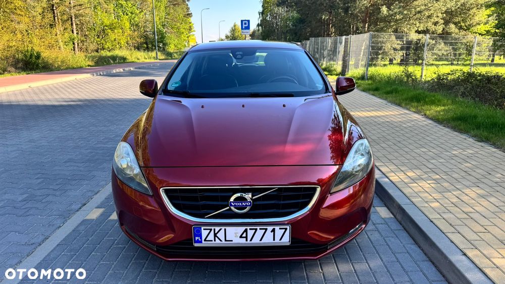 Volvo V40 D2 Momentum - 14