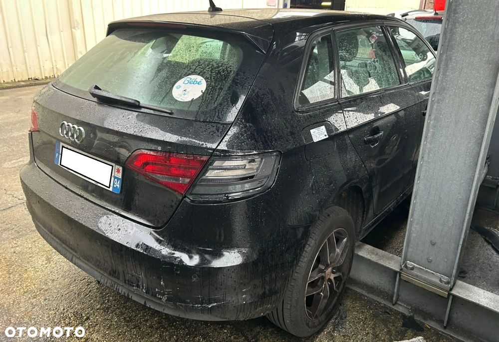 Audi A3 Sportback 1.6 TDI Ambition - 5