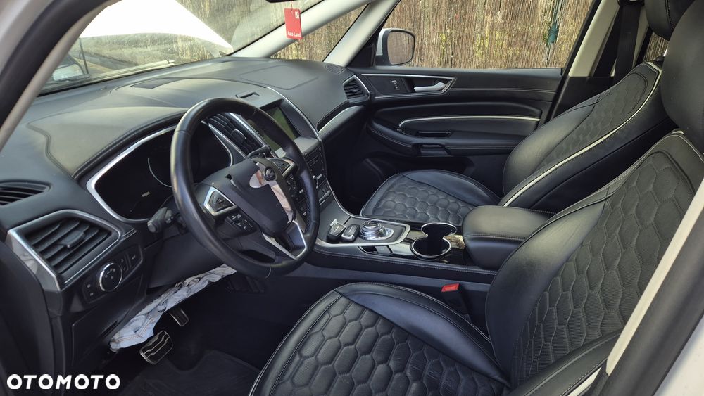 Ford S-Max - 8