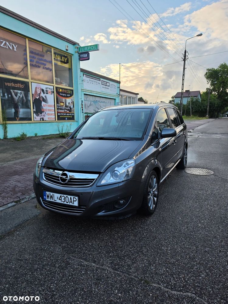 Opel Zafira 1.7 CDTI Cosmo - 30
