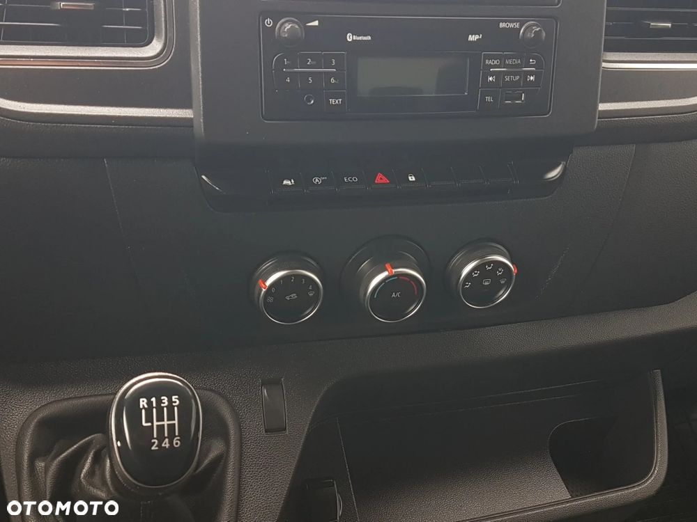 Renault MASTER KONTENER 8EP 4,22x2,24x2,24 KLIMA KRAJOWY MANUAL  6-BIEGÓW DMC 3500 KG - 10