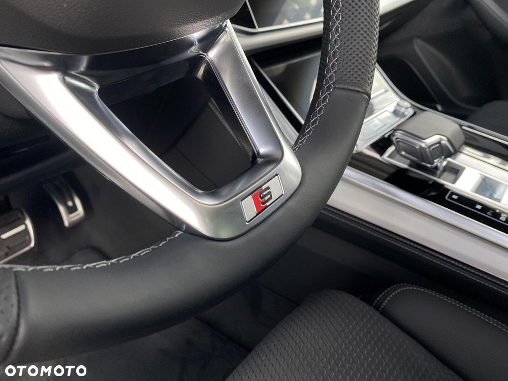 Audi Q7 - 25