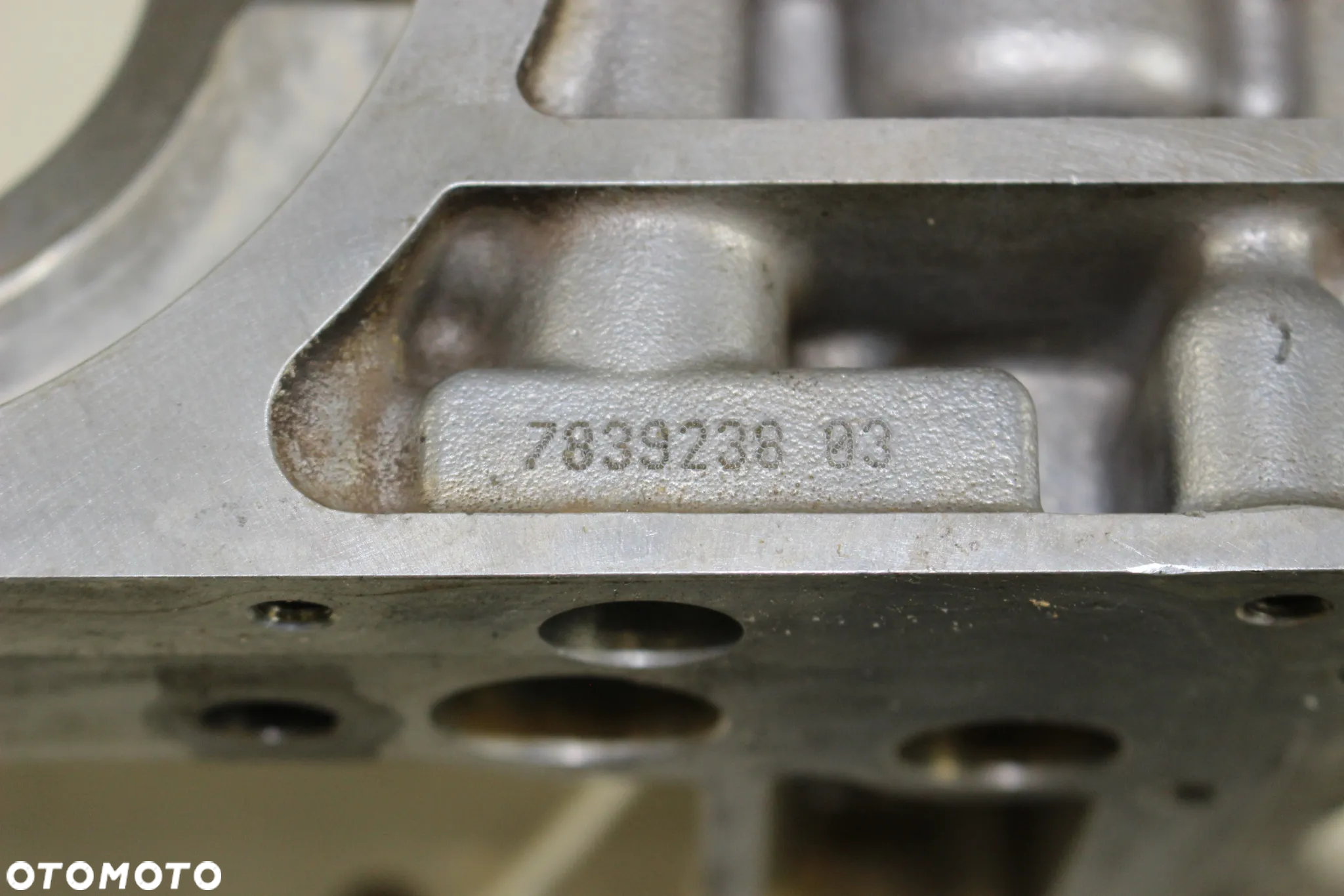 GOLY BLOK SILNIKA BMW M3 4.0 V8 E90 E92  7837647 S65B40A - 7