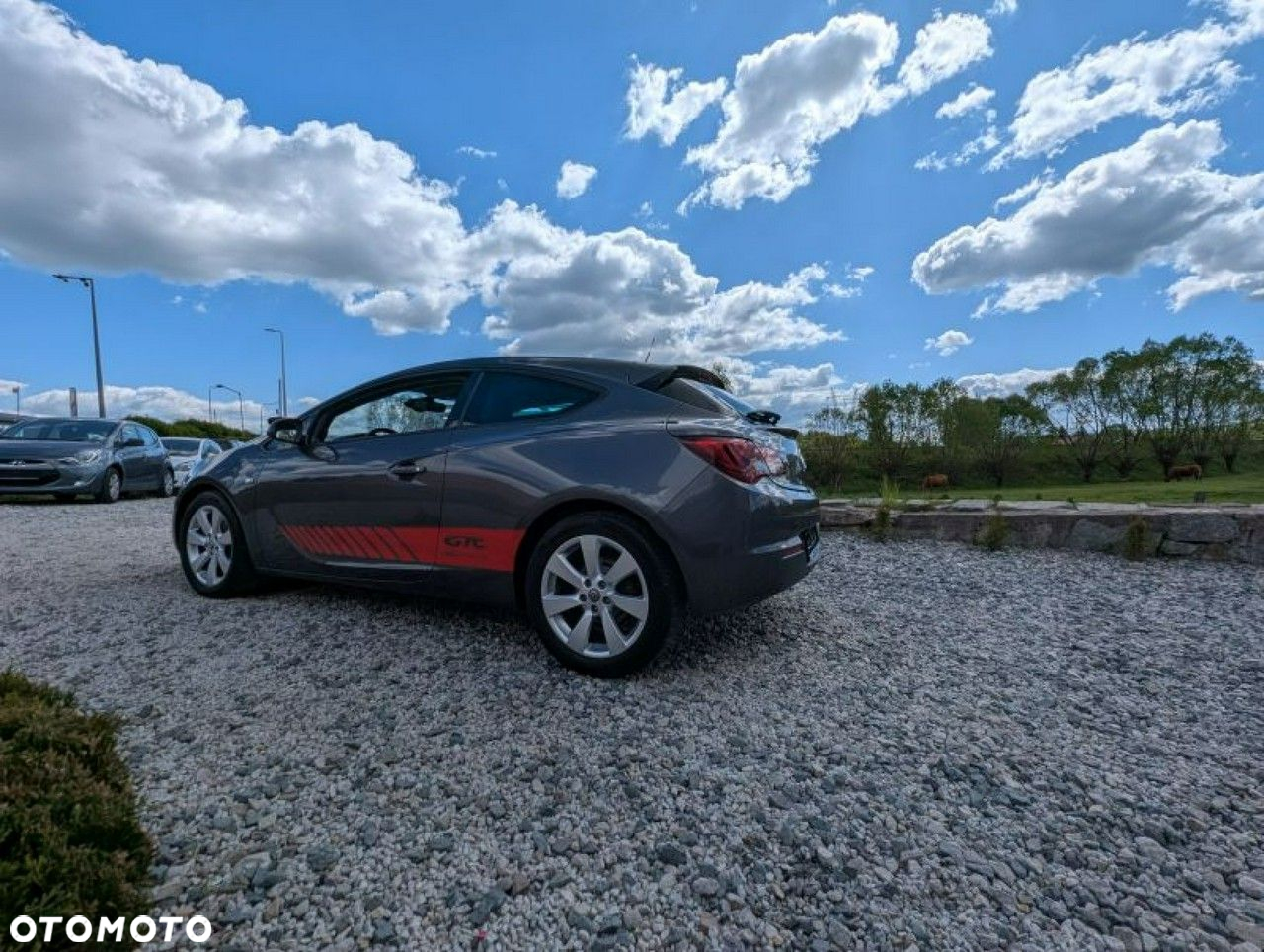 Opel Astra GTC 1.4 Turbo - 8