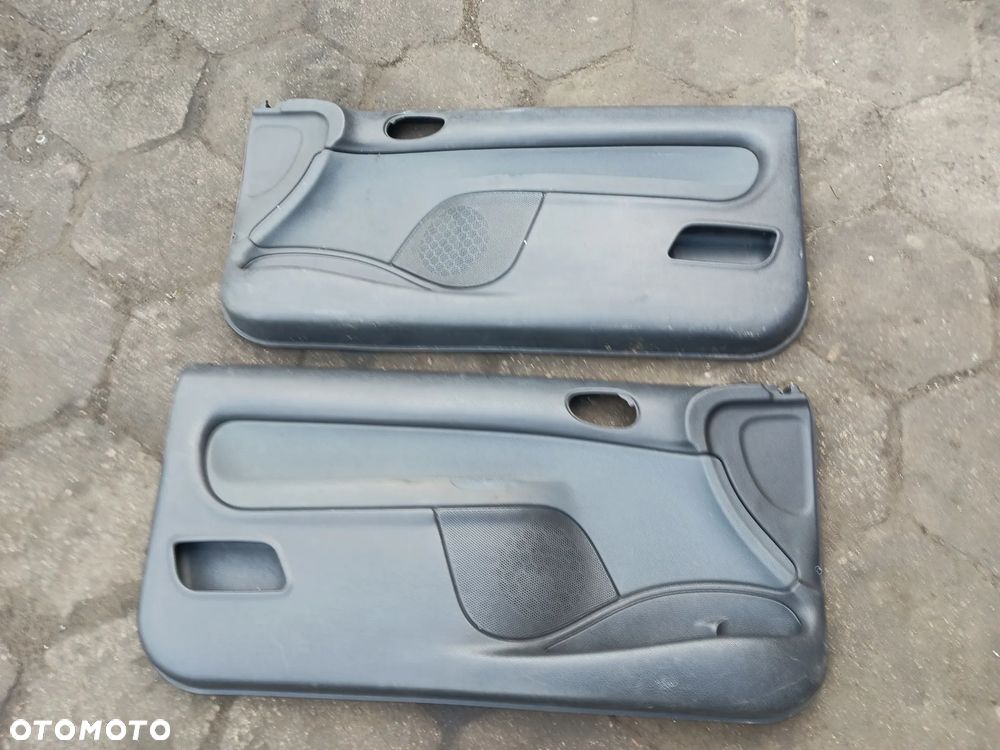 Boczki drzwi boczek prawy lewy Peugeot 206 CC Cabrio tapicerka przednia drzwi - 1