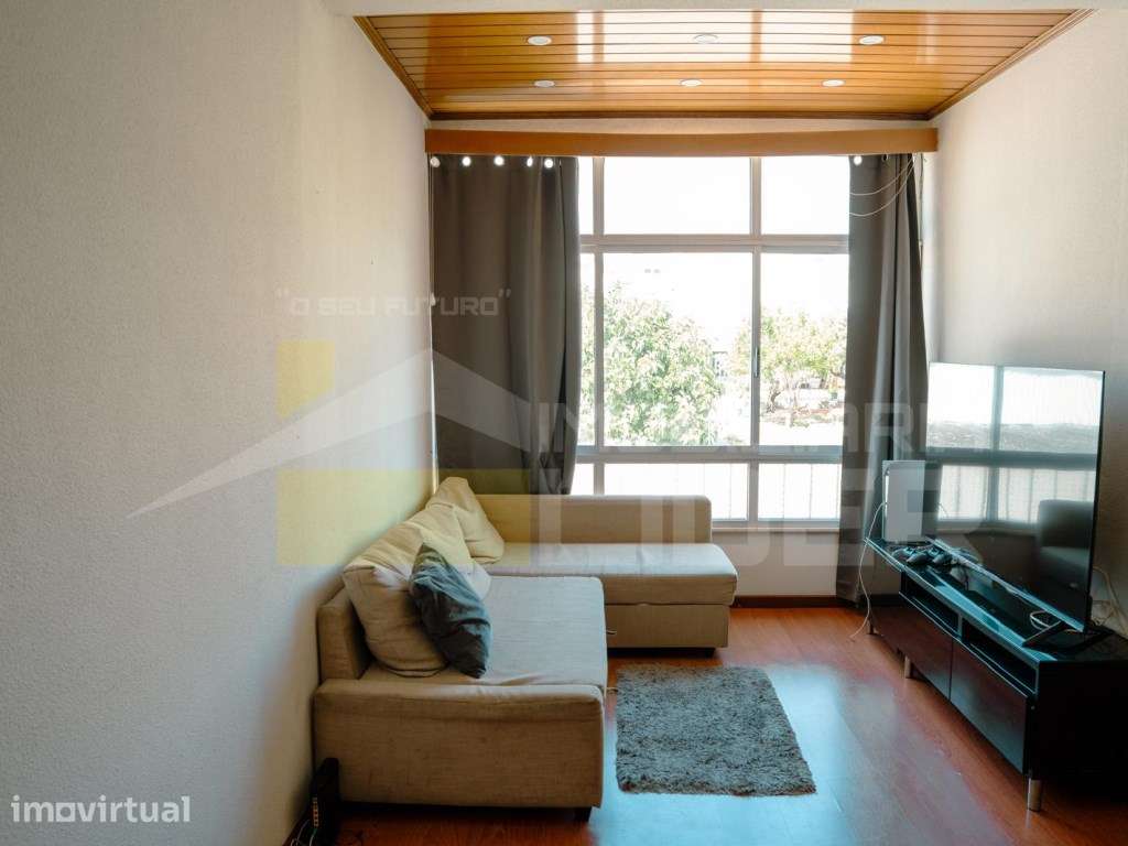 Exclusividade Imobiliária Lider 
 Moradia T4 na Charneca- Venda do... - Grande imagem: 3/37