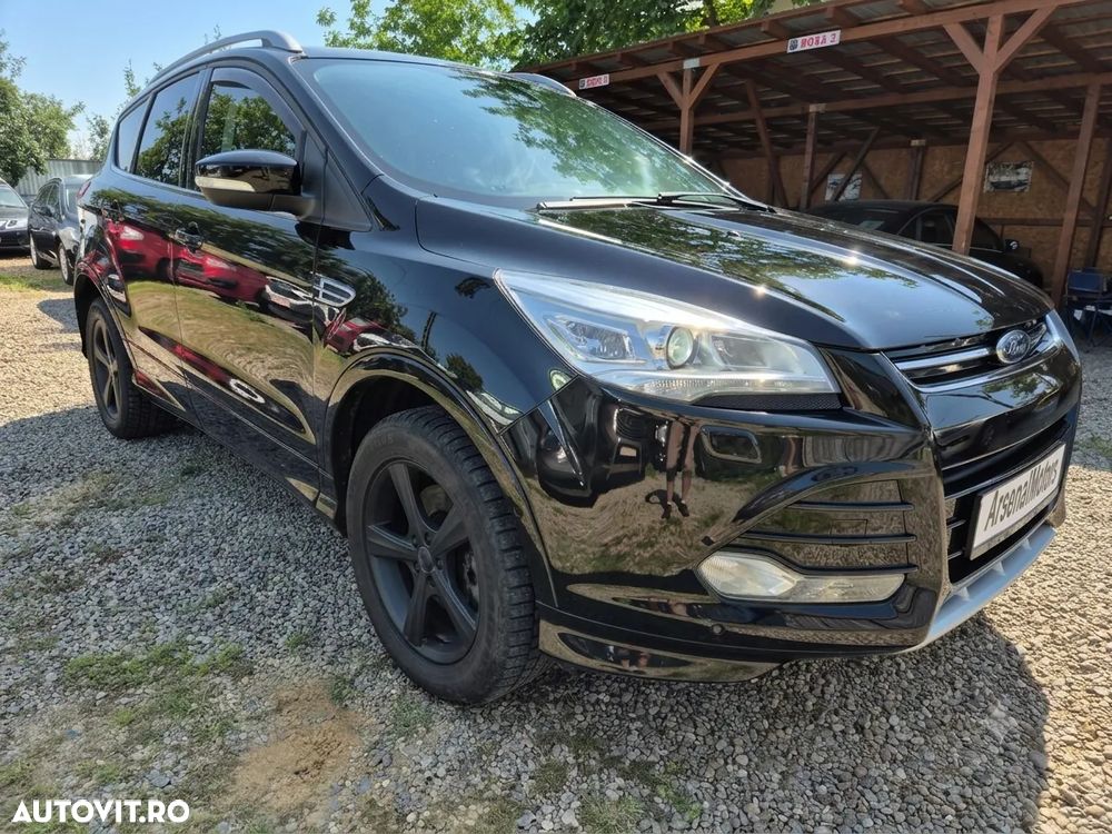 Ford Kuga 2.0 TDCi 4WD Powershift Titanium - 2