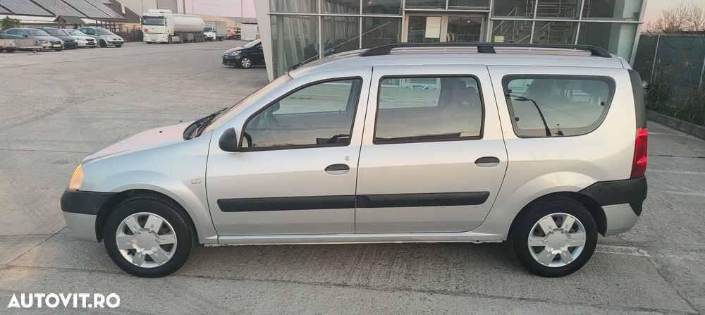 Dacia Logan MCV 1.6 16V Laureate - 3