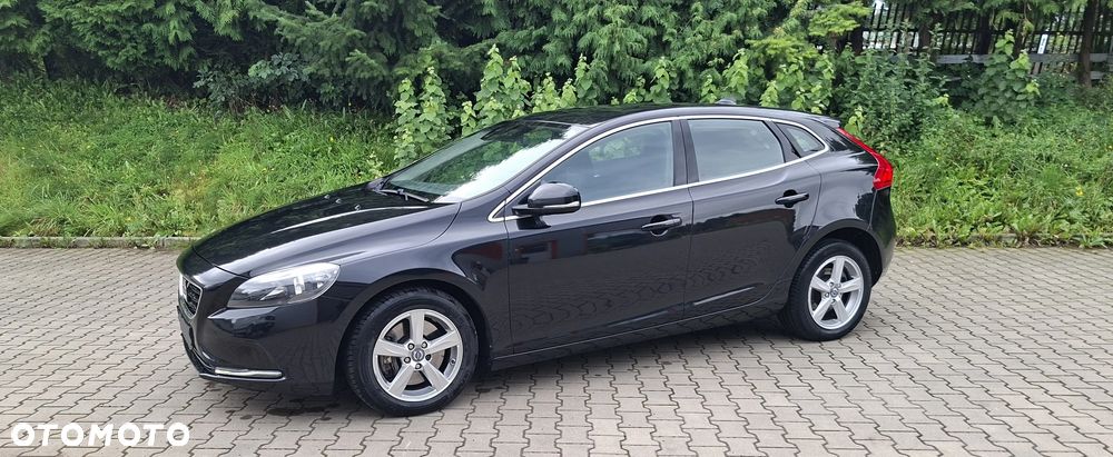 Volvo V40 D4 Drive-E Momentum - 3