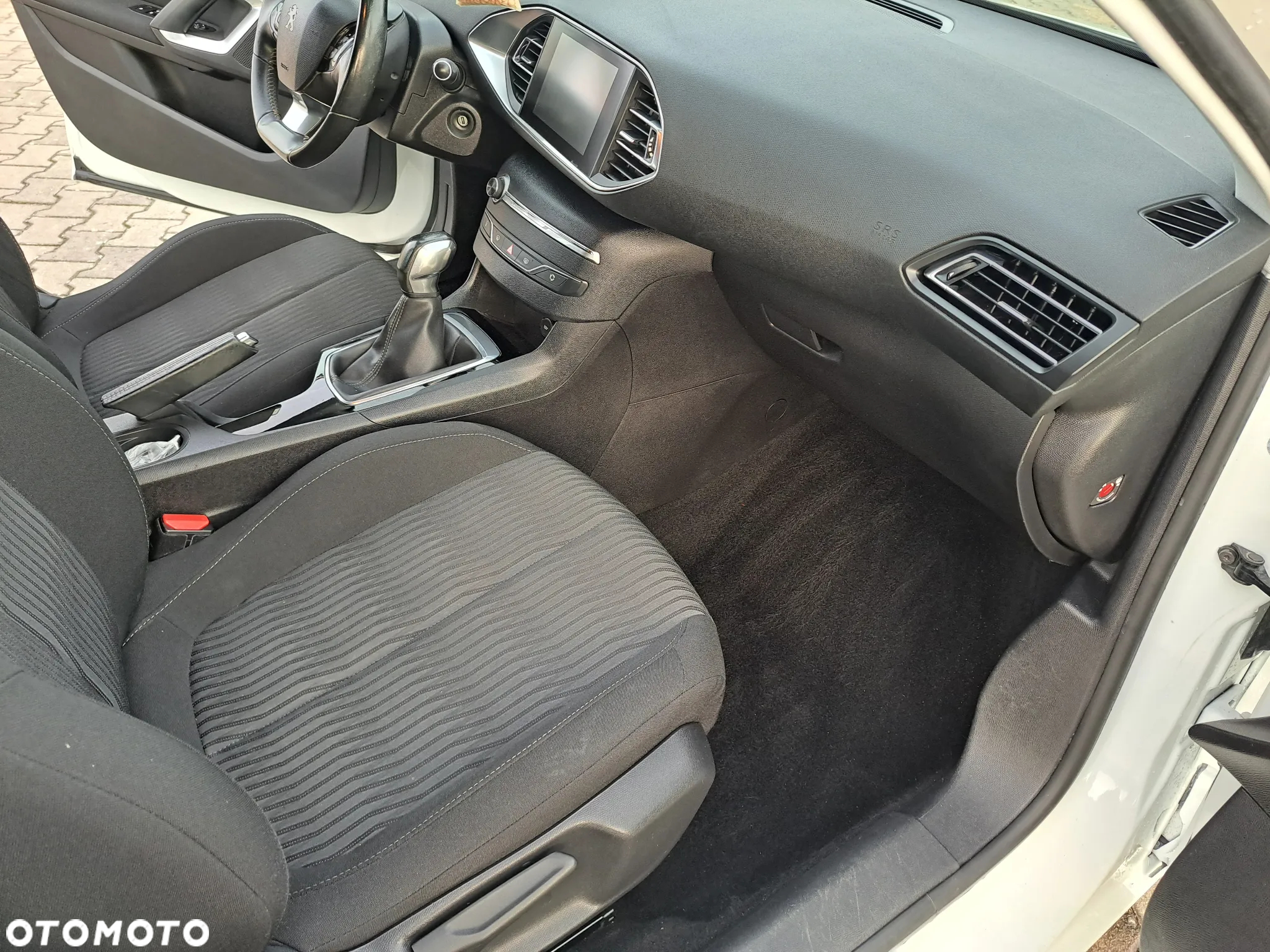 Peugeot 308 1.2 PureTech Access S&S - 14