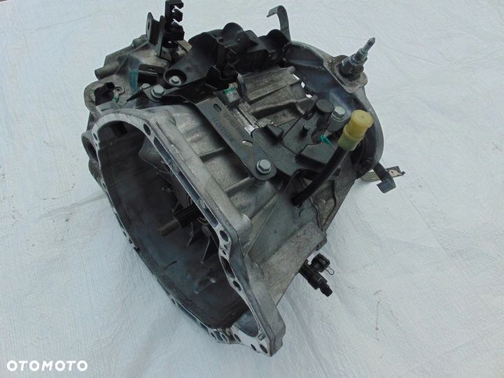 TRAFIC IV 2,0 skrzynia biegów PF6068