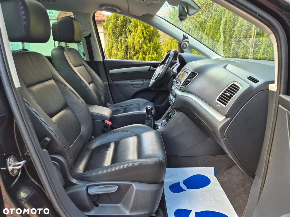 Volkswagen Sharan 2.0 TDI BlueMotion Technology Highline - 34