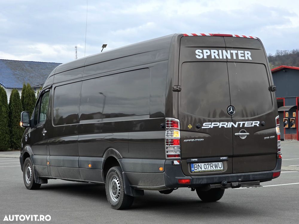 Mercedes-Benz Sprinter - 3