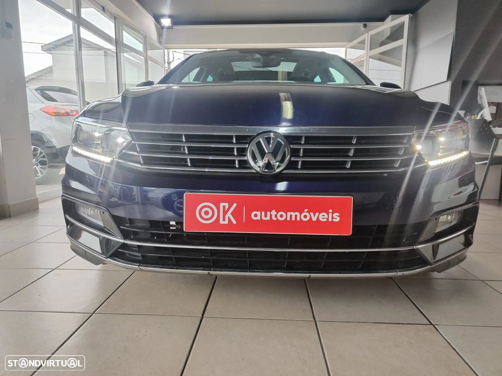 VW Passat Variant 2.0 TDi R-Line DSG - 4