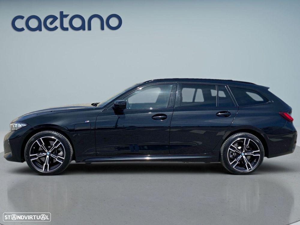 BMW 320 d Pack Desportivo M Auto - 25