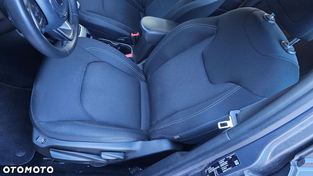 Jeep Renegade 1.6 MultiJet Limited - 29