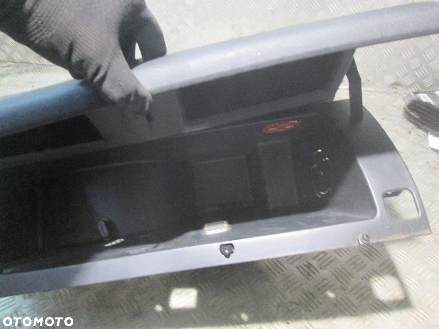 SCHOWEK PASAŻERA CITROEN C4 GRAND PICASSO I 06- 9654110577 - 2
