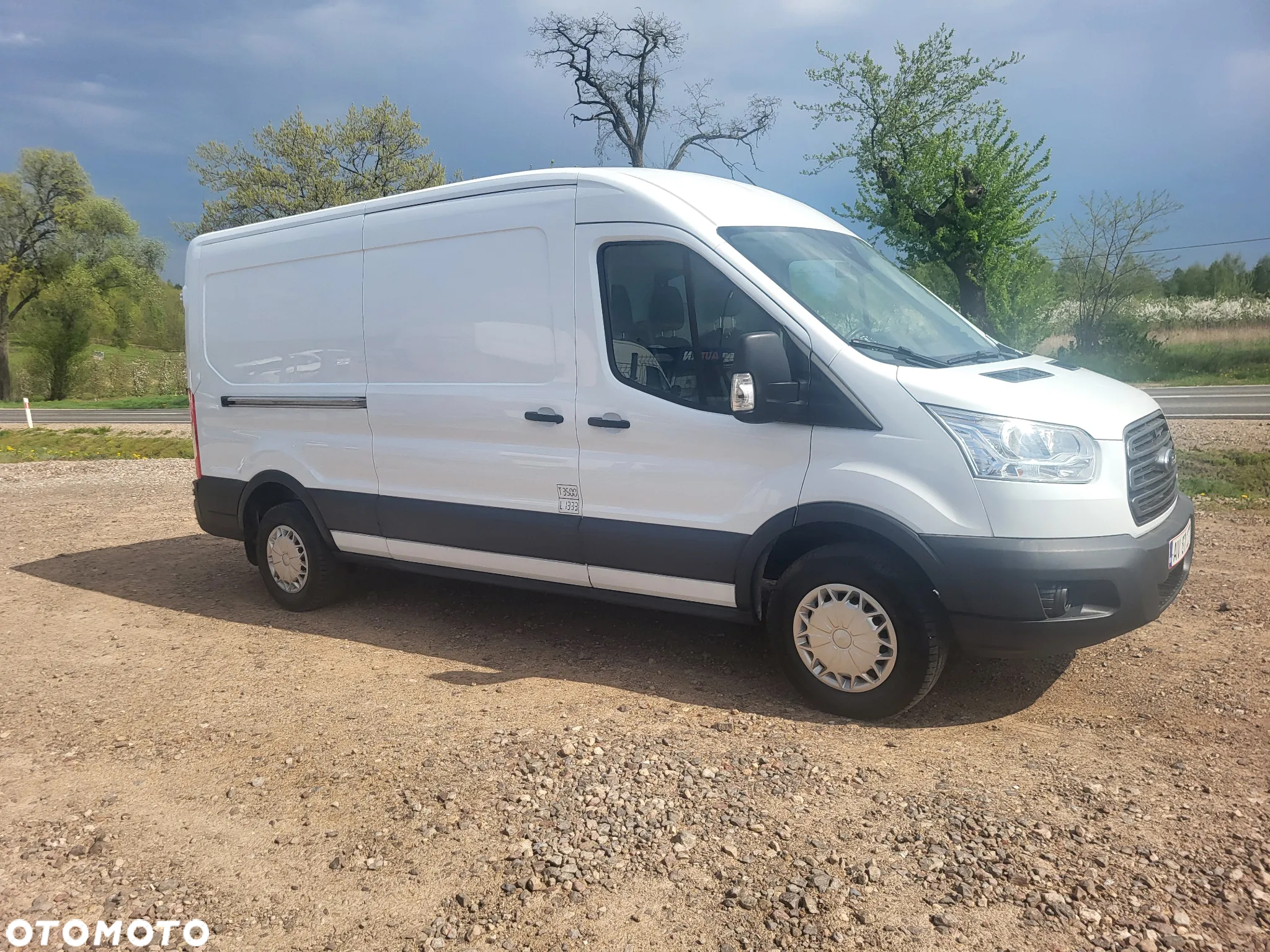 Ford Transit - 13