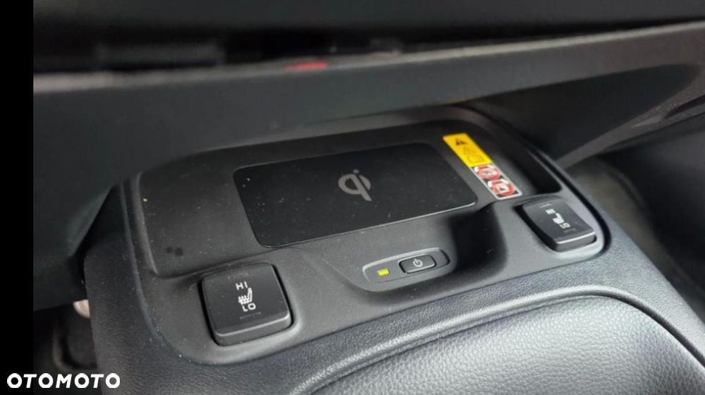 Toyota Corolla 1.8 Hybrid Comfort - 16