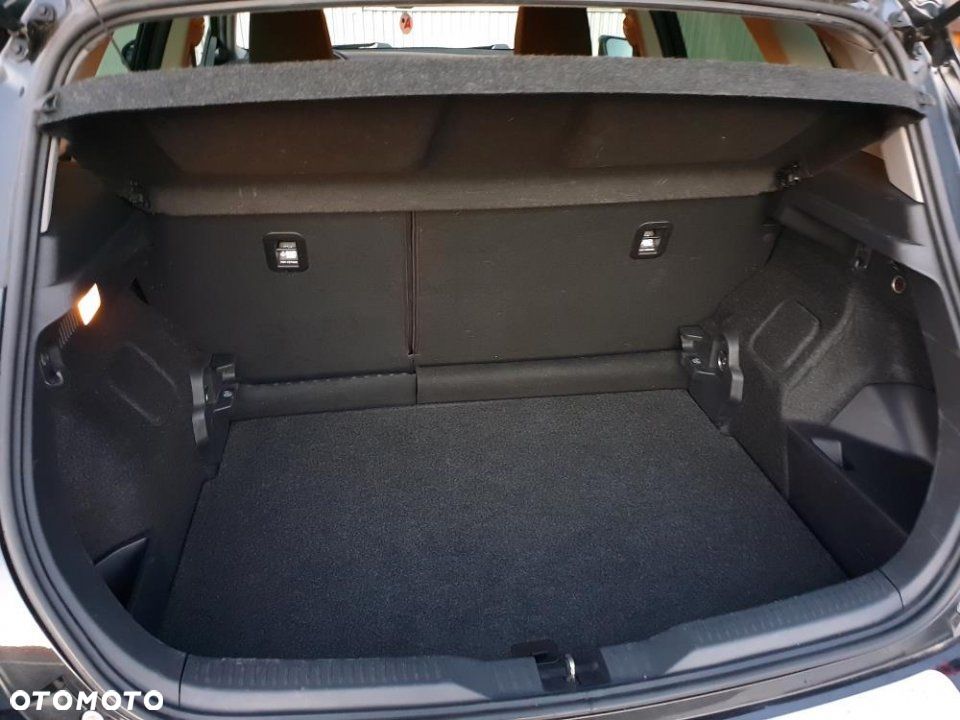 Toyota Auris - 31