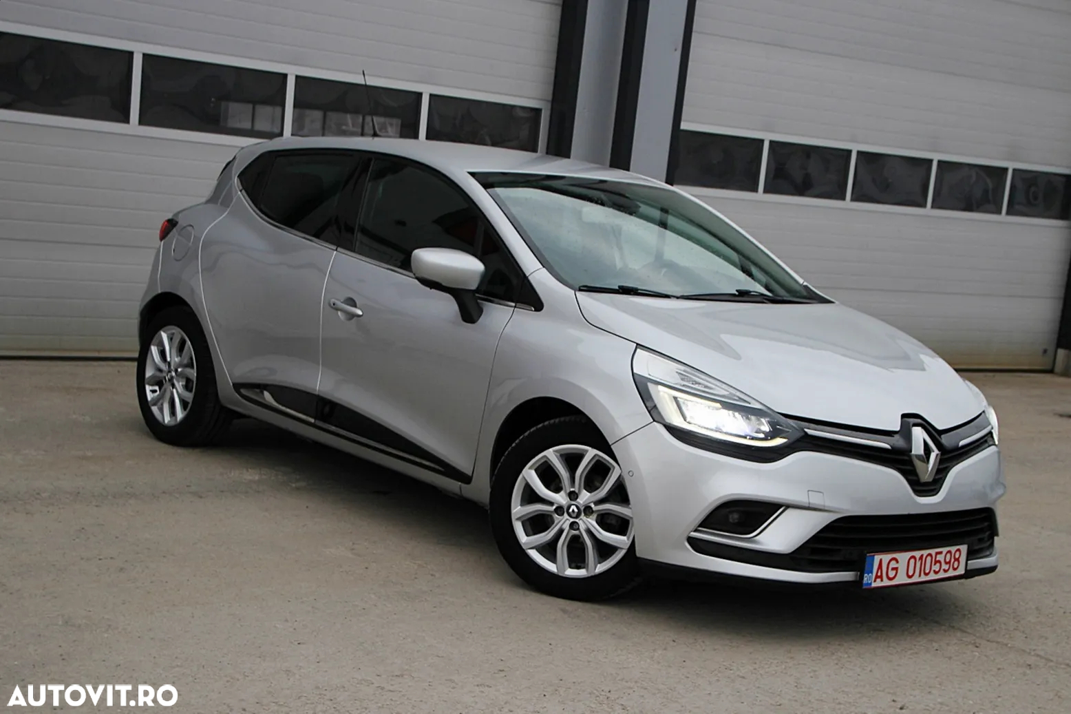 Renault Clio Estate Energy TCe Intens - 2