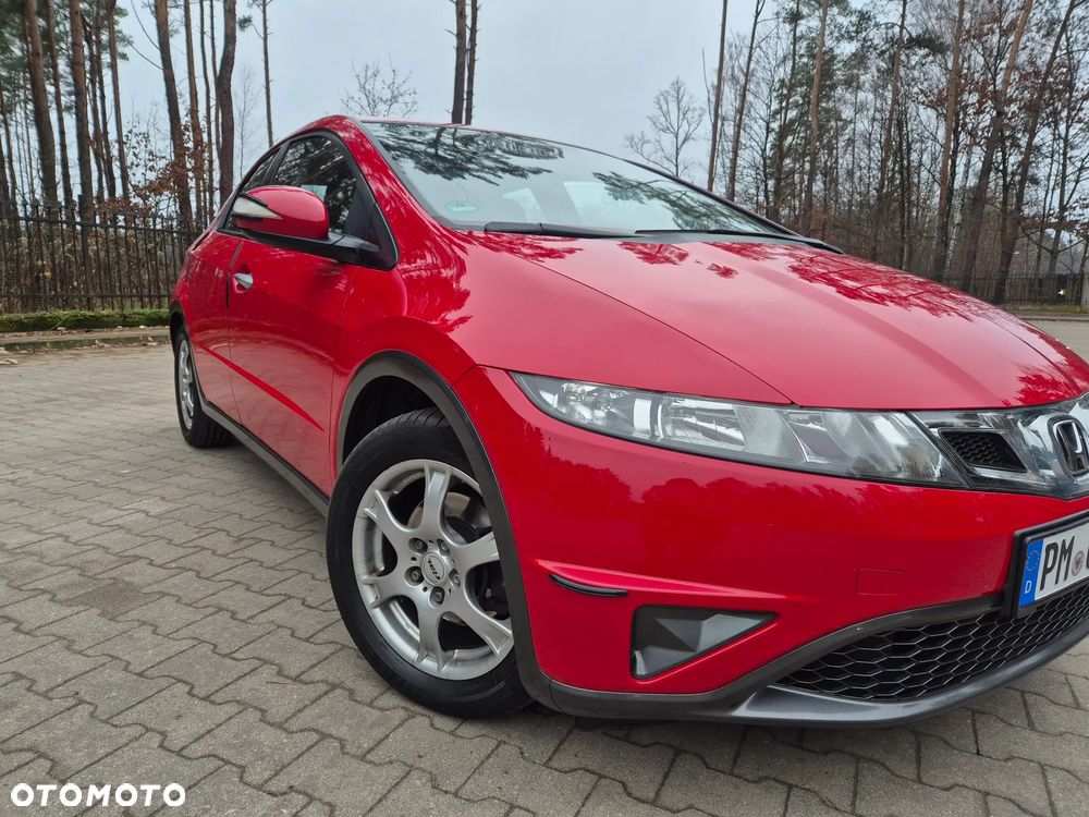 Honda Civic 1.4 i-VTEC Comfort - 12