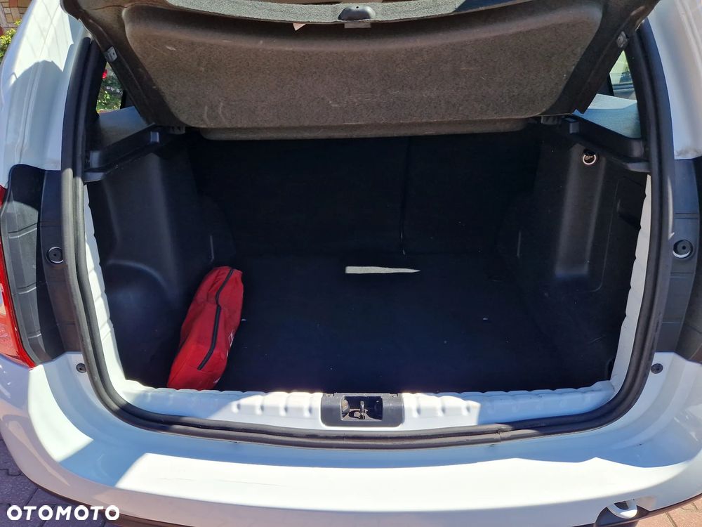 Dacia Duster 1.6 SCe Ambiance S&S - 13
