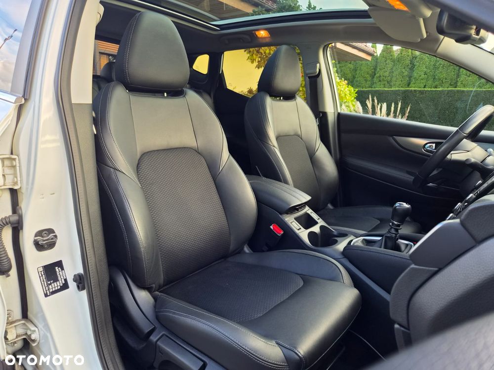 Nissan Qashqai 1.6 DIG-T Tekna - 21