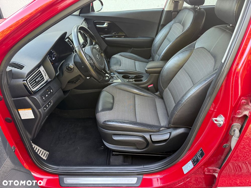 Kia Niro 1.6 GDI Plug-in Hybrid XL - 24