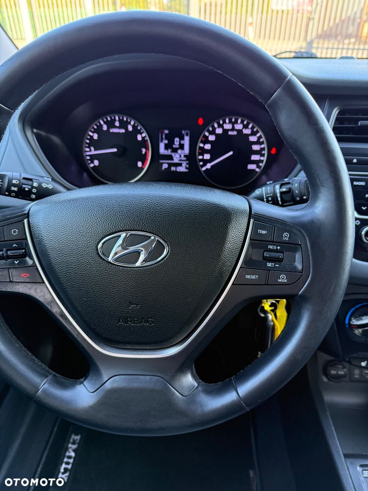 Hyundai i20 1.4 Style EU5 - 25